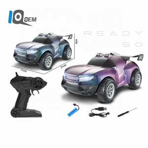 Iqoem hợp kim RC xe với HD 720P Wifi máy ảnh trên diễn viên đóng Thế 1:18 2.4G leo núi cho trẻ em chơi với mèo điều khiển từ xa Xe đồ chơi - Product Image 6