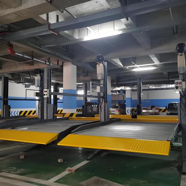 Space-Saving Maihaisheng Two Level Parking Lift Built Specifically for Commercial Environments