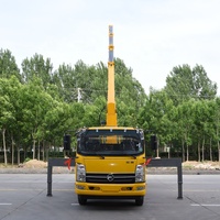 Grue mobile LUYING montée sur camion de 3 à 8 tonnes, flèche télescopique hydraulique, moment de charge élevé, composants Liuyuan, grue mobile motorisée