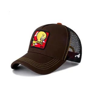 Cappello da camionista in poliestere di cotone estivo di vendita calda con distintivo in tessuto personalizzato