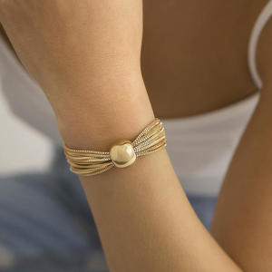 Braccialetto Charm per Ragazze Nuovo Design in Vendita - Product Image 6