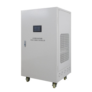Contrôleur de charge solaire 120V 100A 150A 200A pour système solaire - Product Image 2