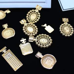 Vente flash, pendentifs de flacons de parfum en lucite de marque de luxe, colorés, inspirés des designers, perles en vrac, collier, bracelet, fabrication de bijoux - Product Image 3