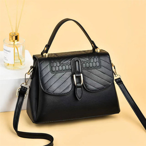 <span class=keywords><strong>2022</strong></span> nouvelle mode fil à broder couture sac à bandoulière simple luxe discret couleur unie conception sacs à main - Product Image 4