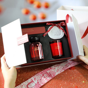 Bán Buôn Giáng Sinh Hộp Quà Tặng Sáp Đậu Nành Nến Reed Khuếch Tán Chai Sang Trọng Và Hương Liệu Nến Thiết Lập - Product Image 2