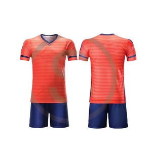 Maillots de football par sublimation de haute qualité respirant à séchage rapide 100% polyester couleur et conception personnalisées pour une impression personnalisée - Product Image 1