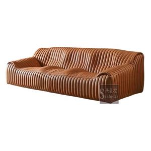 โซฟาหนังสีน้ำตาลสไตล์วินเทจ3ที่นั่งโซฟาหรูหราแบบอิตาลีโซฟาหนังแท้เฟอร์นิเจอร์ห้องนั่งเล่นดีไซน์ใหม่ - Product Image 6