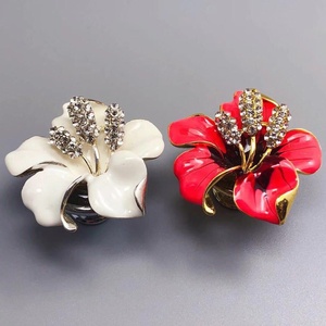 Light Luxury Polished Cabinet and <strong>Drawer</strong> Alloy Handles with <strong>Diamond</strong> Inlaid Art Flower Design Furniture Accessories - Product Image 4