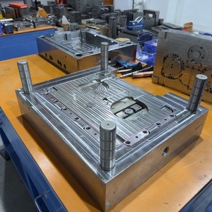 定制注塑模具，精密模具设计，塑料模具注塑制造商。 - Product Image 2