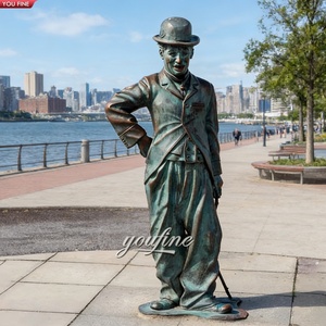 Sculpture de <span class=keywords><strong>Charlie</strong></span> Chaplin en bronze patiné grandeur nature YOUFINE pour jardin côtier ou place publique - Product Image 6