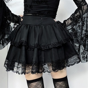 Mini jupes en dentelle noire gothique avec chaînes croisées Faldas Y2K Jupes de gâteau à plusieurs niveaux esthétiques Lolita sexy - Product Image 3