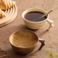 Tasses en céramique rétro haut de gamme 2026, grande capacité, design de niche, tasses à lait et tasses à petit-déjeuner, cadeaux d'affaires avec boîte cadeau