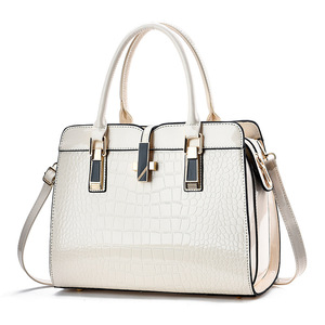 Wholesale Fashion Ladies High Quality New Trends Bags Latest Design Ladies <b>Purses</b> and Handbags for Women - Product Image 6