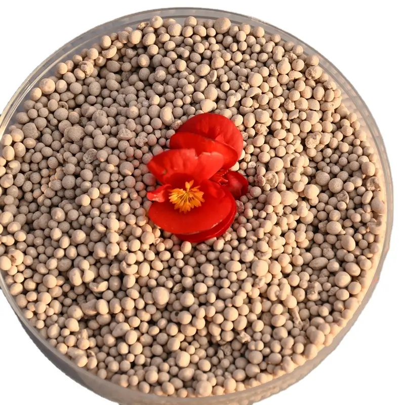 Fertilizante NPK granulado 15-10-25 cor cinza solúvel em água 45kg