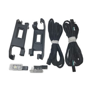 Éclairage de repose-pieds LED Volkswagen 12 V en plastique pour Tiguan L, Touran L, Passat B8 Variant, Golf - Product Image 2