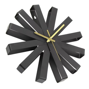 <span class=keywords><strong>Reloj</strong></span> de <span class=keywords><strong>pared</strong></span> ordic creativo para sala de estar, <span class=keywords><strong>reloj</strong></span> de <span class=keywords><strong>pared</strong></span> simple de Arte Negro a la moda de lujo ligero - Product Image 4