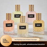 Parfum féminin OEM de luxe moderne, longue tenue, senteur ébène fruité, grande capacité, authentique et très demandé