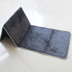 便宜又受欢迎的可折叠靠背祈祷垫法兰绒便携式家用地毯户外祈祷垫折叠靠背垫 - Product Image 2