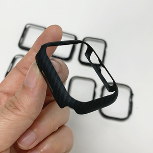 Custodia in Vera Fibra di Carbonio Ultra Sottile Opaca Nera di Alta Qualità per <span class=keywords><strong>Apple</strong></span> <span class=keywords><strong>Watch</strong></span> 7 8 9 44 45mm - Product Image 4