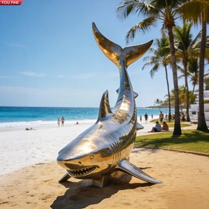 Sculpture de requin en acier inoxydable YOUFINE, poli miroir, art animal marin moderne pour la décoration de stations balnéaires et de régions côtières - Product Image 1