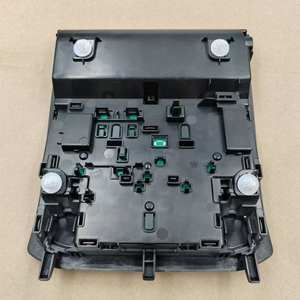 Intérieur de voiture Plafonnier de toit Lampe de lecture pour Land Cruiser LC300 <span class=keywords><strong>2022</strong></span> - Product Image 6