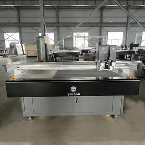 Máquina de Corte de Fibra de Carbono Yuchen, Cortadora Automática de Fibra de Vidrio y Carbono, Plotter CNC para Lona Preimpregnada - Product Image 6