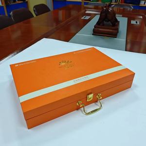 Boîte à cigares cosmétique <span class=keywords><strong>en</strong></span> <span class=keywords><strong>cuir</strong></span> PU avec logo de luxe personnalisé avec poignée dorée <span class=keywords><strong>en</strong></span> mousse Eva - Product Image 2