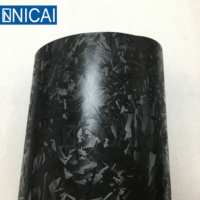 Autocollants de décoration de voiture en Fiber de carbone forgé enveloppe de vinyle de voiture à haute teneur en polymère couleur noire Surface mate brillante Film d'emballage de vinyle de voiture