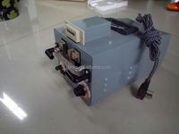 Machine automatique de débecquage de volailles