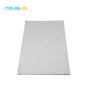 Paneles de Techo de Yeso <span class=keywords><strong>Boral</strong></span> de 7 mm para Venta al por Mayor, Paneles de Techo Falso Laminados de Alta Calidad para Diseño de Interiores - Product Image 2