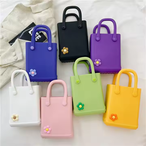 2025 estilo Vintage <span class=keywords><strong>EVA</strong></span> bolso de mano Venta caliente pequeño Almacenamiento de playa DIY encantos gran capacidad mujeres niños mochila bolsos - Product Image 6