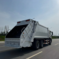 Camion compacteur de déchets Howo 20CBM, camion de collecte de déchets hydraulique à vendre