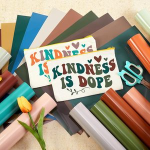 Fer à repasser flexible imprimable et extensible doux de couleur personnalisée en gros sur PU Rouleaux de <span class=keywords><strong>film</strong></span> vinyle HTV de transfert de chaleur pour vêtements - Product Image 1