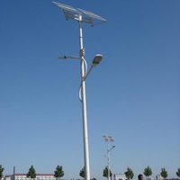 Lampadaire solaire LED haute puissance à turbine verticale, hybride éolien-solaire, de bonne qualité