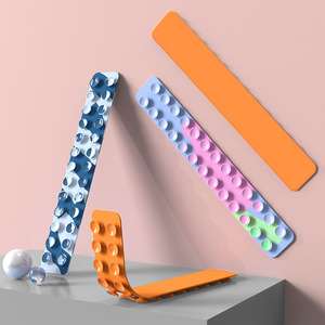 Giocattoli di aspirazione del braccialetto di Fidget di compressione terapeutica multicolore del polso del Silicone di compressione Mini bambino per i bambini autistici - Product Image 6