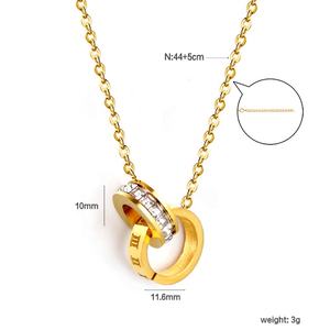 Collier Pendentif Chiffres Romains en Acier Inoxydable pour Femme, Bijou Simple et Tendance avec Zircon, Vente en Gros - Product Image 2