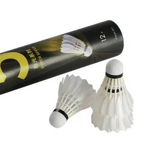 Индивидуальные высококачественные утиные перья из дешевого бадминтона для тренировок на открытом воздухе