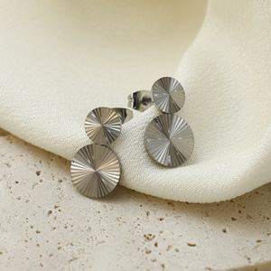 Geometric Stud Earrings Gold Round Fan Pattern Stainless Steel Party Jewelry Women's Fashion - Product Image 3