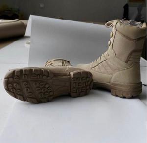 Botas Tácticas TSB14 de Cuero Genuino Tipo Gamuza, Color Arena del Desierto, Ligeras y Transpirables - Product Image 2