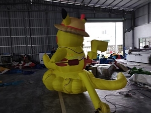 Modèle gonflable <span class=keywords><strong>Pikachu</strong></span> personnalisé avec chapeau de paille, adorable <span class=keywords><strong>Pikachu</strong></span> géant gonflable jaune, modèle de personnage de dessin animé pour la décoration - Product Image 2