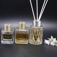 Bouteille en verre d'huile aromatique diffuseur de roseaux bouteille de diffuseur d'huile essentielle vente en gros avec boîte d'emballage