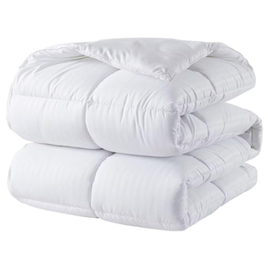 <span class=keywords><strong>Couette</strong></span> <span class=keywords><strong>de</strong></span> luxe en microfibre blanche écologique moderne rafraîchissante toutes saisons pour lit Queen et King Size - Product Image 1