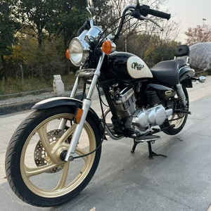 Une génération de motos classiques japonaises importées Yamaha Lingji 125 Cruising Crown Prince avec démarrage électrique et au pied - Product Image 2