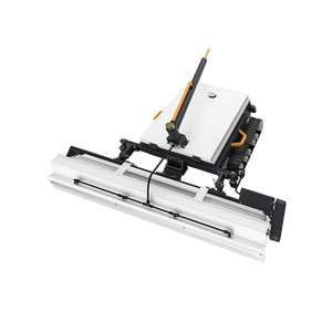 Robot Pembersih Panel Surya Kelas Industri <span class=keywords><strong>RE</strong></span>-YINCAI, Mobil Otomatis dengan Kontrol Jarak Jauh - Product Image 1