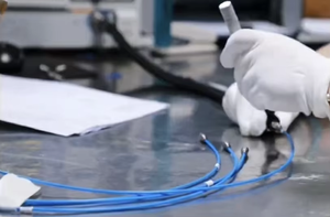 Conector Coaxial RF MMCX Macho en Ángulo Recto para Cable RG405 50Ω - Product Image 6