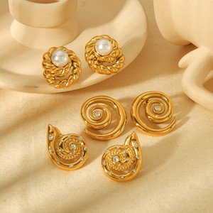 ต่างหูแบบติดหู ชุบทอง 18k ดีไซน์มุกเกลียว รูปทรงเรขาคณิต ใส่ได้ทุกวัน - Product Image 2