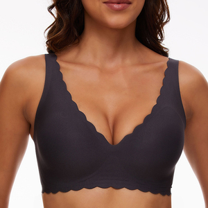 Custom Logo Women's Seamless Wire Free Thin Solid Knitted Push Up Bralette Deep V Breathable Soft Lift Large Size