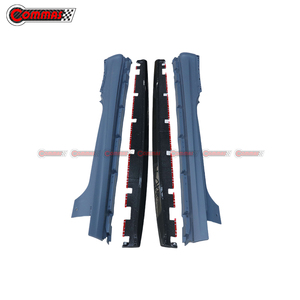 Kit Carrosserie Super Style Demi-Carbone pour Bentley Continental GT : Pare-chocs Avant, Calandre Principale, Ailes, Jupes Latérales, Capot, Pare-chocs Arrière - Product Image 6