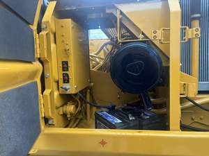 Excavatrice sur chenilles d'occasion CAT 320BL 320B de 20 tonnes de haute qualité, fabriquée au Japon, incluant moteur et boîte de vitesses, équipement de construction d'occasion - Product Image 6