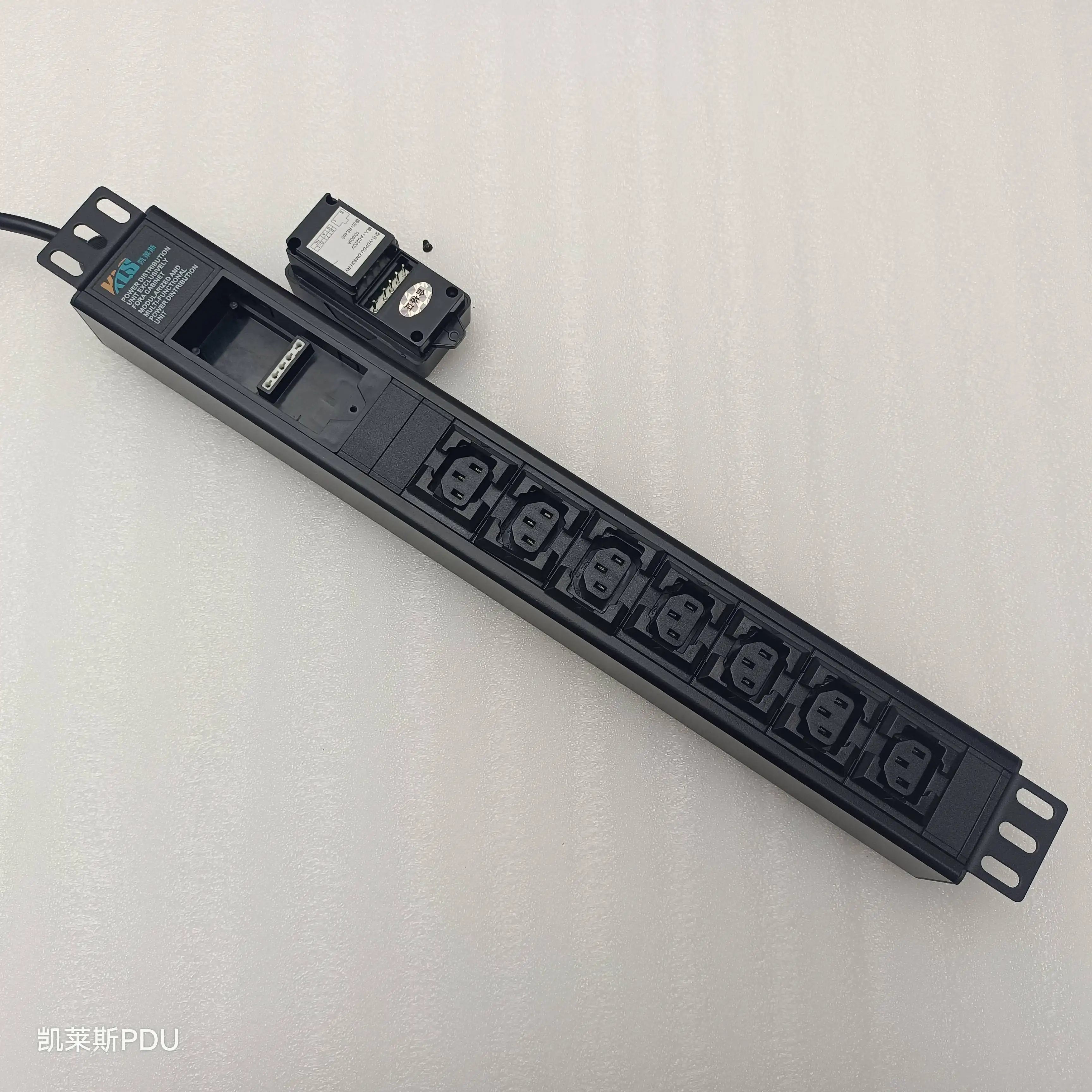 19 Pulgadas 7 Way 1U Socket Rack Mount PDU Unidad de distribución de energía de aluminio de alta calidad